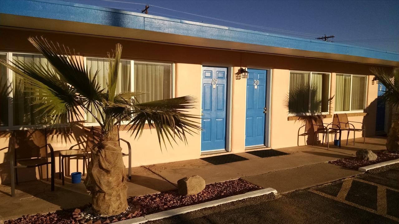 White Sands Motel Alamogordo Exterior photo